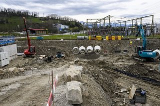 Une installation de prétraitement des eaux de chaussée est en cours de construction près de Puidoux.